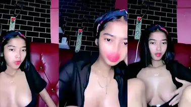 Live Stream Hilly Pamer Toket Muncrat Bikin Nagih